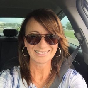 Meet your Posher, Monika-scott